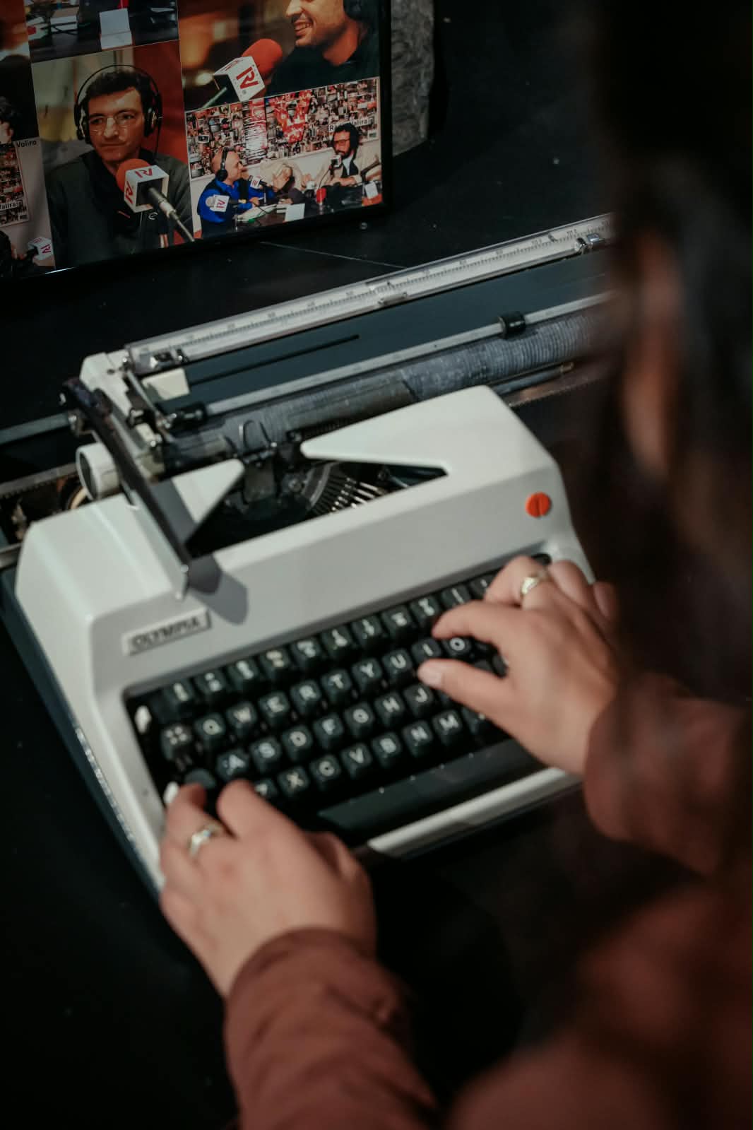 Inauguració de l'exposició dels 40 anys de Ràdio Valira a l'Era del Raser d'Ordino
