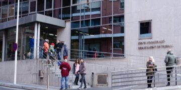 El coneixement del català, obligatori per renovar noves autoritzacions de residència i treball