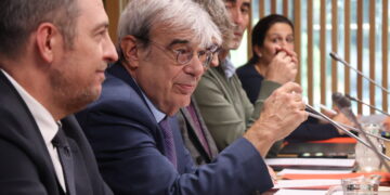 Educació vol incorporar geolocalització al transport escolar