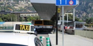 “Incertesa” entre els taxistes d’Andorra per la possible arribada d’Uber al país