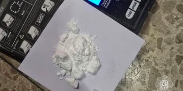 Desmantellat un important punt de venda de cocaïna a Santa Coloma, amb prop de 100 grams d’estupefaents