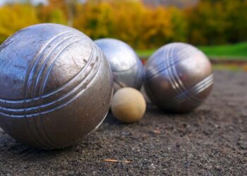 PST Nº 2.930    *LA PETANCA