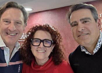 LA TERTÚLIA AMB ENRIC FONTBERNAT