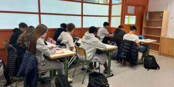 Alumnes de segona ensenyança participen en la 10a edició del concurs WhatsApp Relats