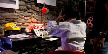 L’exposició que celebra els 40 anys de Ràdio Valira s’allarga fins al 14 de novembre
